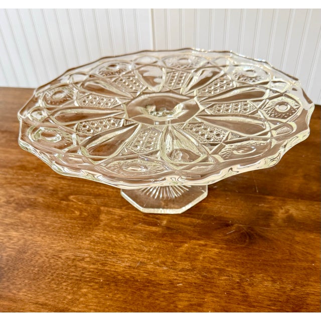 L E Smith Heritage Collection “Quintec” Pattern Pedestal Cake Stand For Sale - Image 6 of 12