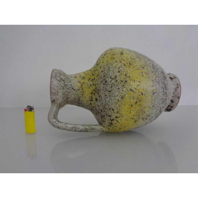 Ceramic 7302 Handled Vase by Fridegart Glatzle for Karlsruher Majolika, Germany, 1960s For Sale - Image 10 of 15