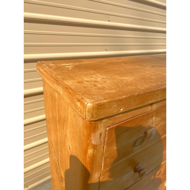English 19th Century English Pine Chest of Drawers For Sale - Image 3 of 12