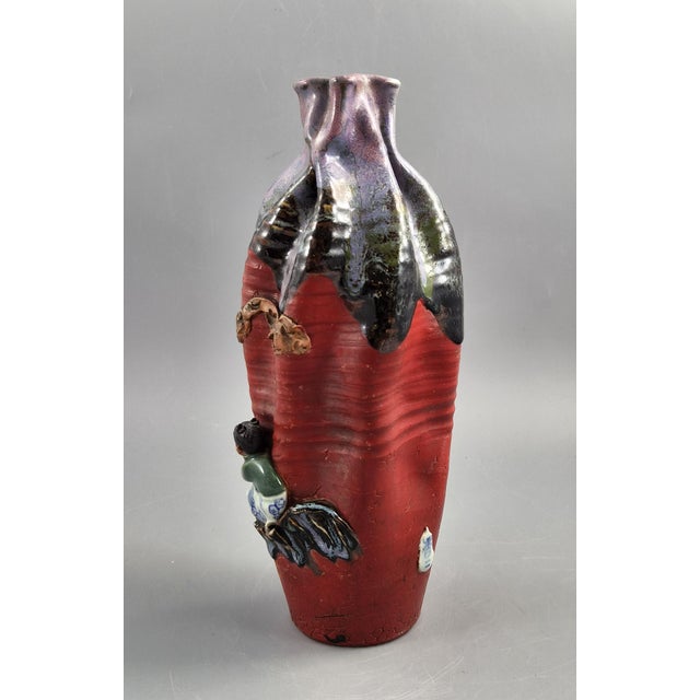 Meiji Japanese Sumida Gawa Vase in Lavender Flambé by Ban-Ni, Sage and Karako, 1900 For Sale - Image 4 of 14