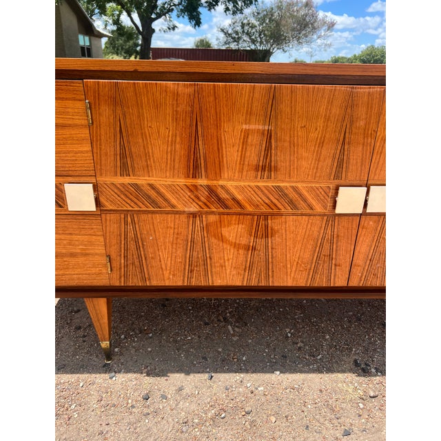 1940s French Art Deco 1940's Light Macassar Sideboard For Sale - Image 5 of 12