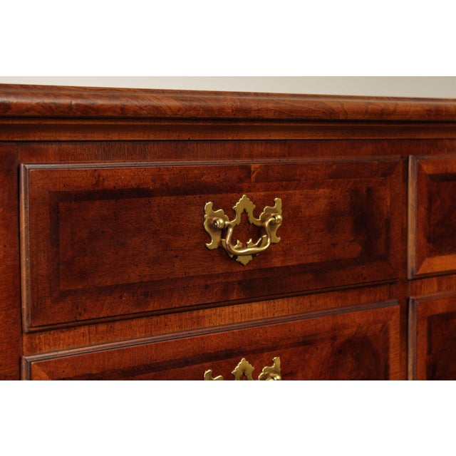 Henredon Aston Court Georgian Style Burled Mahogany Ten Drawer Dresser For Sale - Image 9 of 18