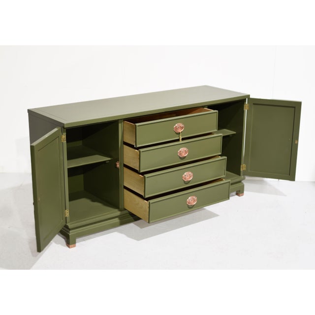 Olive Mid Century Ming Style Chinoiserie Buffet by American of Martinsville in Olive Green - Newly Painted For Sale - Image 8 of 14