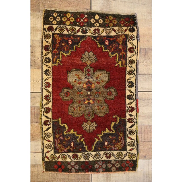 Red Vintage Turkish Yastik Rug - 01'07 X 02'07 For Sale - Image 8 of 8