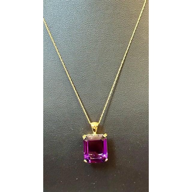 14 Ct Emerald Cut Amethyst Pendant/Neck 18Kt Gold + 14 Kt Yellow Gold Chain For Sale - Image 11 of 18