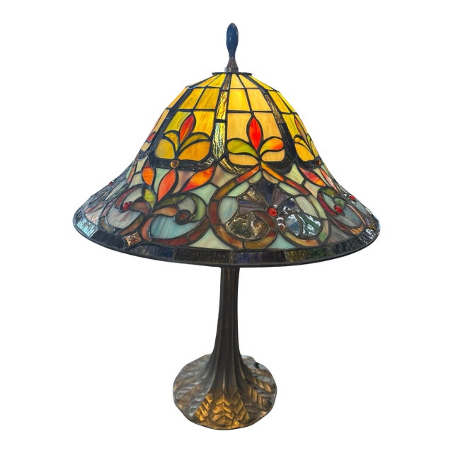 Late 20th Century Art Nouveau Style Stained Glass Table Lamp With Floral Shade & Cast Leaf Base For Sale