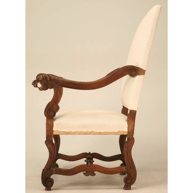 French Walnut Os De Mouton Throne Chair With Dog Armrests, Circa 1880 For Sale - Image 9 of 10