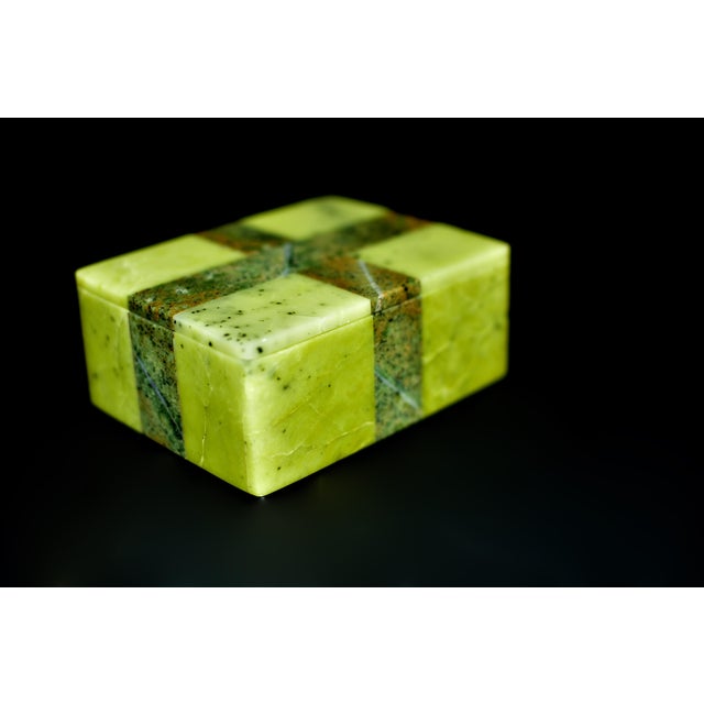 Gemstone Green Serpentine Box Cross Band Italian Finely Made For Sale - Image 7 of 9