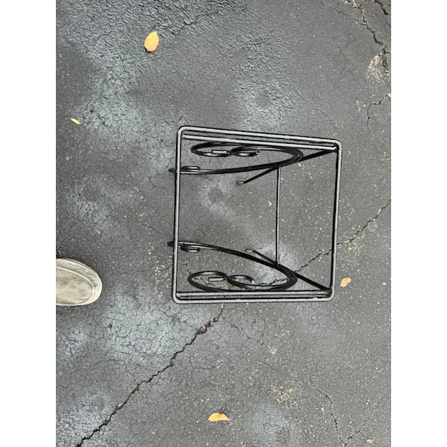 1950s Art Nouveau Swirled Wrought Iron Occasional Table For Sale - Image 4 of 4