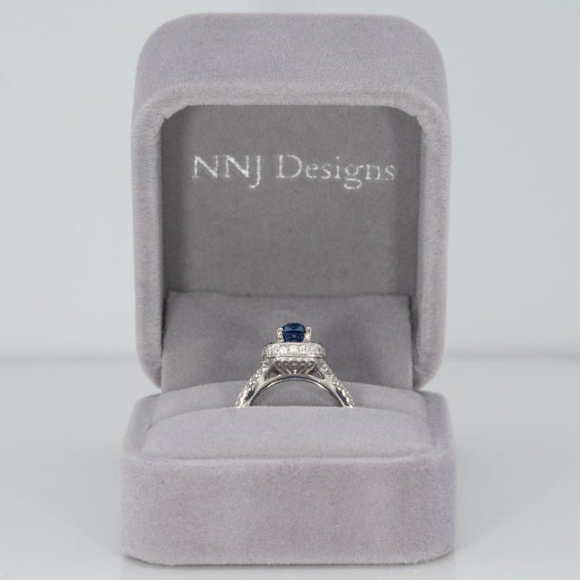 2020s 2Ct Gia Certified Ceylon Sapphire Estate Ring With Natural Diamonds in Platinum, Size 4.75 For Sale - Image 5 of 10