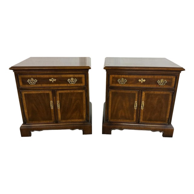 Pair of Drexel 18th Century Collection Nightstands For Sale