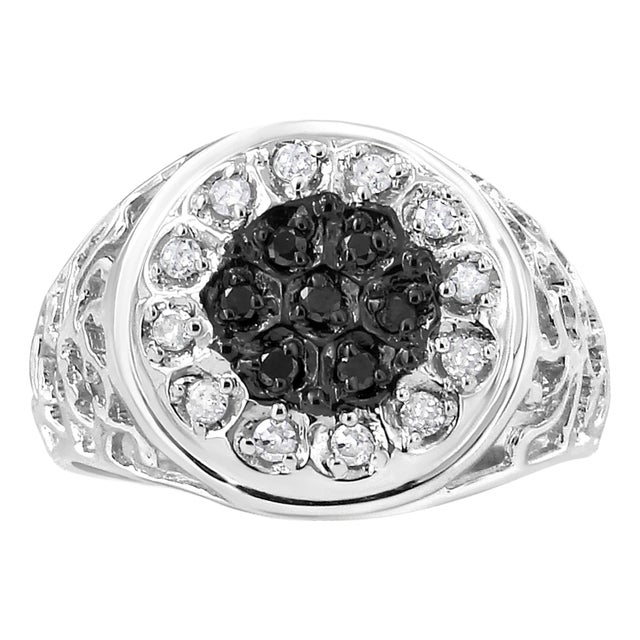 .925 Sterling Silver 1/4 Cttw White and Black Treated Diamond Halo Cluster Ring for Men (I-J Color, I3 Clarity) - Size 9 For Sale