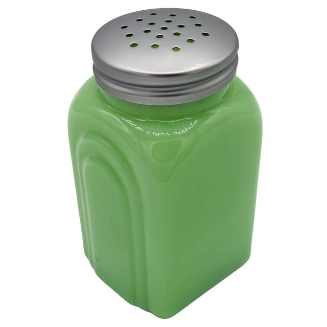 Mid-Century Jadeite Green Glass Pink Flamingos Salt and Pepper Set For Sale - Image 11 of 13