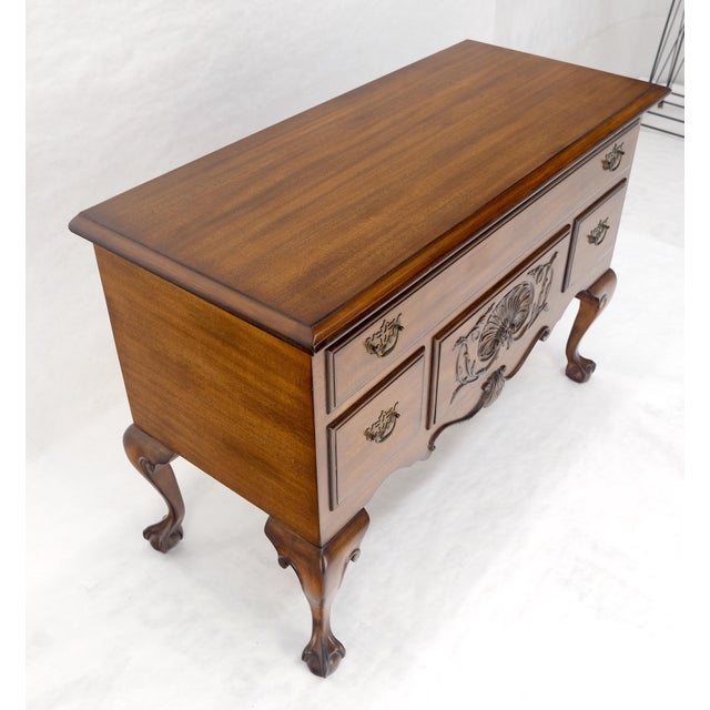 Very Fine Cedar Hope Chest Ball & Claw Chippendale Feet MINT For Sale - Image 6 of 18