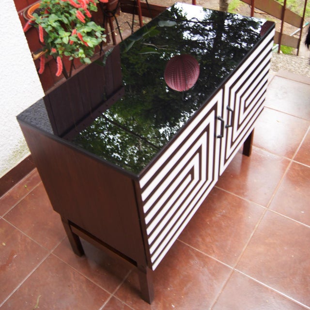 Polish Modular Sideboard with Op Art Motif in Glass, 1970, Set of 2 For Sale - Image 16 of 18