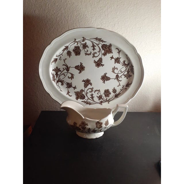 Brown 1930s Jg Meakin Ironstone England Pair of Platter & Gravy Boat Set- 2 Pieces For Sale - Image 8 of 8