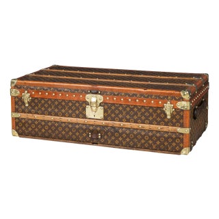 Vintage Steamer Trunk in Monogram Canvas from Louis Vuitton, France, 1930 For Sale