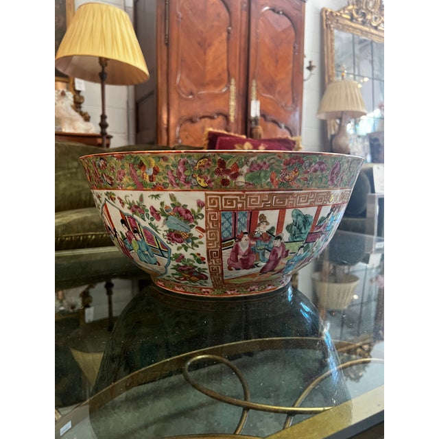 Chinese Large 19th Century Chinese Export Rose Medallion Punch Bowl For Sale - Image 3 of 5
