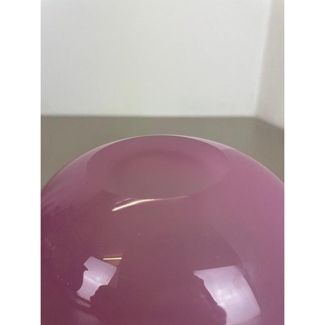 Large Italian Shell Bowl in Pink Opaline Murano Glass, 1970s For Sale - Image 18 of 18