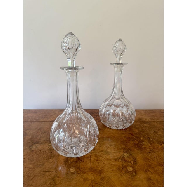 Antique Edwardian Glass Decanters, 1900, Set of 2 For Sale - Image 3 of 7