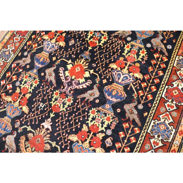 Early 20th Century Beautiful Persian Bakhtiari Gallery Size Rug For Sale - Image 13 of 18