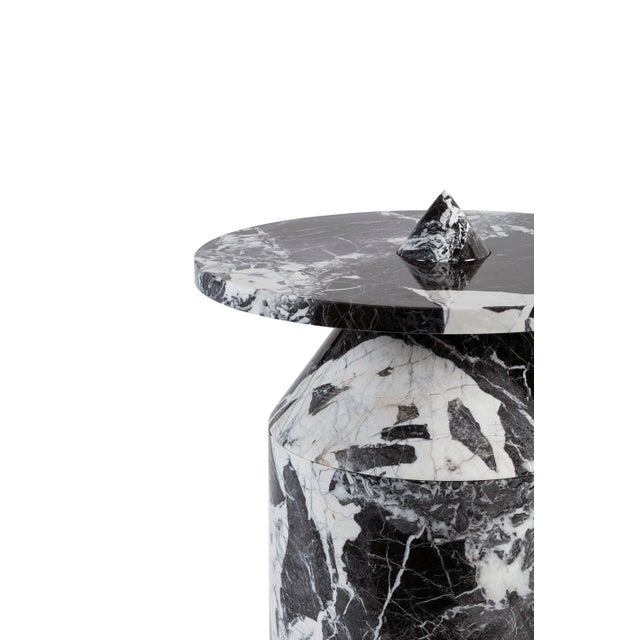Modern Modern Coffee Table in Natural Italian Marble by Karen Chekerdjian For Sale - Image 3 of 8