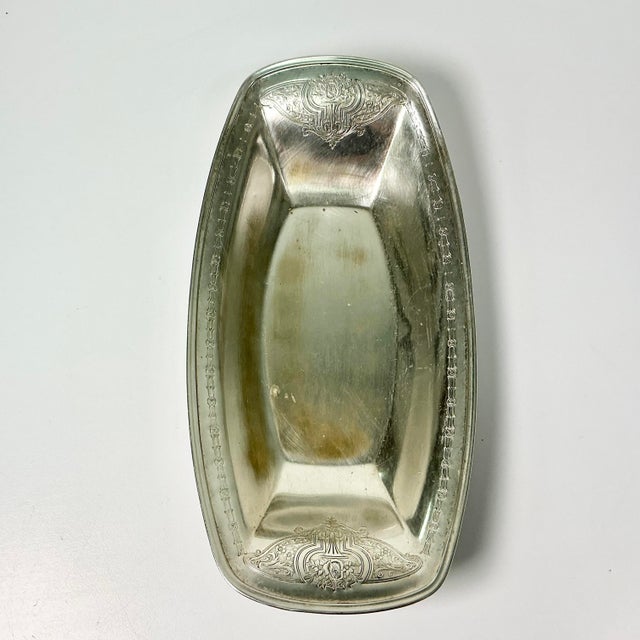Early 20th C. Antique Art Deco English Chippendale Silverplate Bread Tray or Relish Dish. For Sale - Image 9 of 12