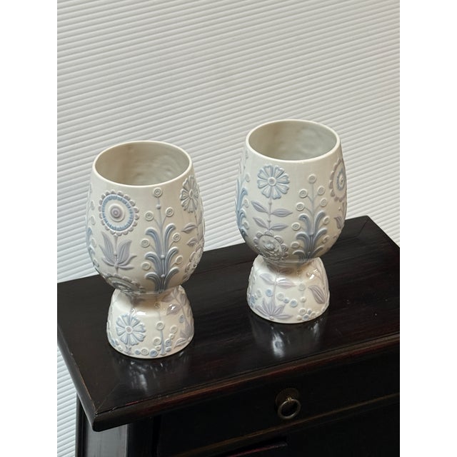 Julio Fernández for Lladró Floral Jug Porcelain Vases, Pair For Sale - Image 11 of 12