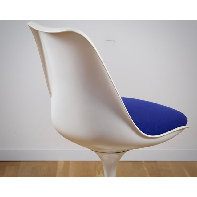 Tulip Chairs by Eero Saarinen for Knoll International, Set of 5 For Sale - Image 17 of 18