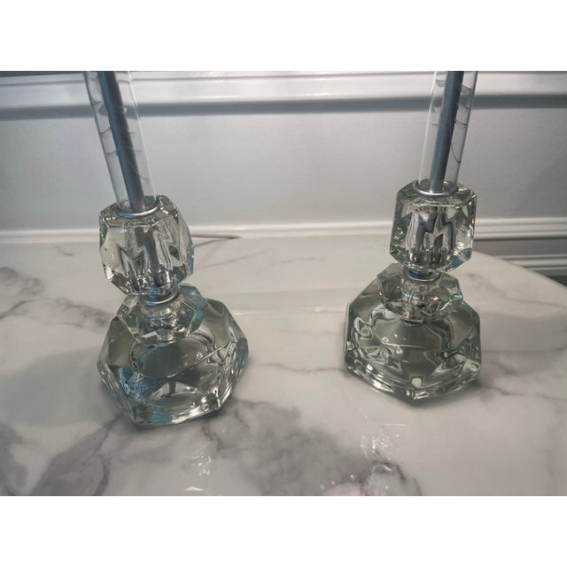 1930s Pair of Vintage Etched Glass and Crystal Candlestick Lamps Completely Restored For Sale - Image 4 of 5