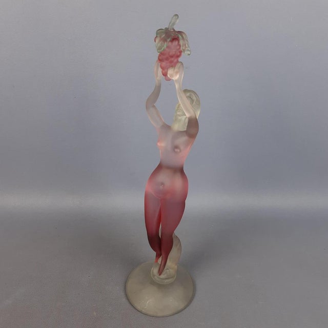 1950s Murano Glass Sculpture of Woman with Bunch of Grapes from Seguso Vetri d'Arte, 1950 For Sale - Image 5 of 14