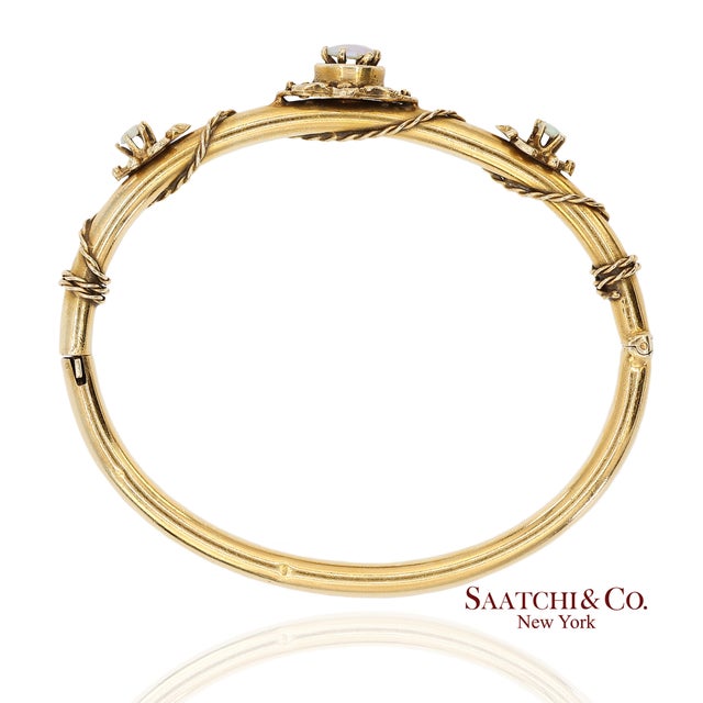 Mid 20th Century Vintage 14k 585 Solid Yellow Gold Natural Opal Bangale Bracelet For Sale - Image 5 of 12