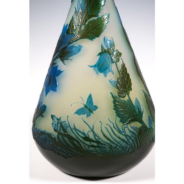 Large Art Nouveau Campanule Cameo Vase by Emile Gallé, Nancy, France, 1910s For Sale - Image 4 of 7