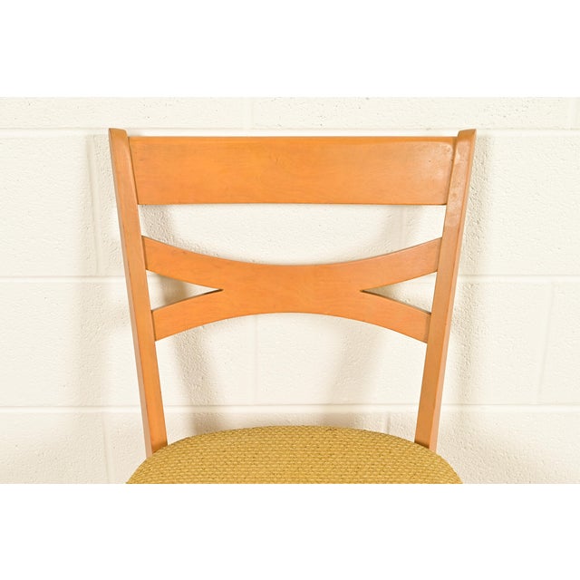 Heywood Wakefield Mid-Century Modern Solid Maple Side Chairs or Dining Chairs, Pair For Sale In South Bend - Image 6 of 14