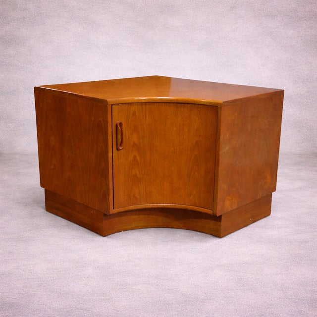 Mid-Century Modern Mid-Century Modern Teak Corner Cabinet Unit from G-Plan, 1970s For Sale - Image 3 of 11