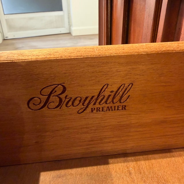 Mid Century Modern Broyhill Brasilia Walnut Two-Piece Hutch For Sale - Image 10 of 10