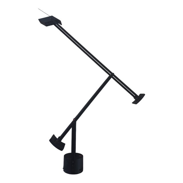 Tizio Lamp by Richard Sapper for Artemide, 1970s For Sale