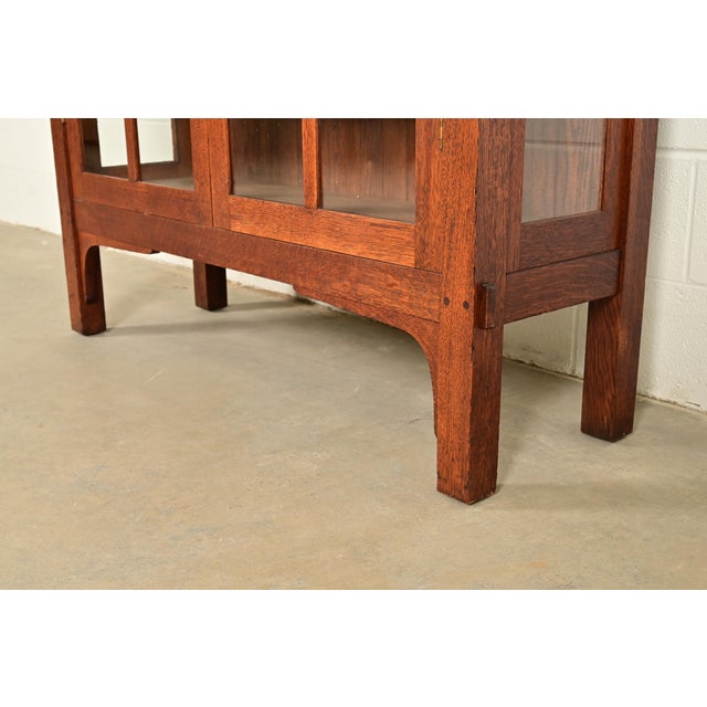Charles Stickley Antique Mission Oak Arts & Crafts Bookcase Cabinet, Circa 1910 For Sale - Image 9 of 14