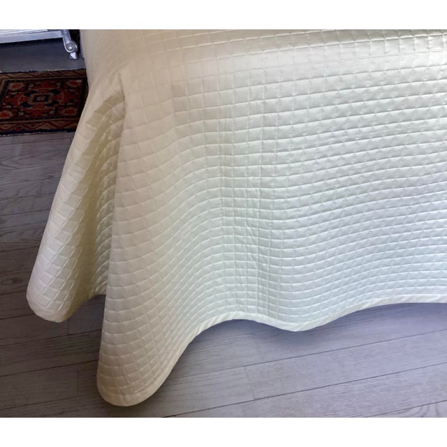 Contemporary Signoria Firenze Masaccio King Size Coverlet For Sale - Image 3 of 10