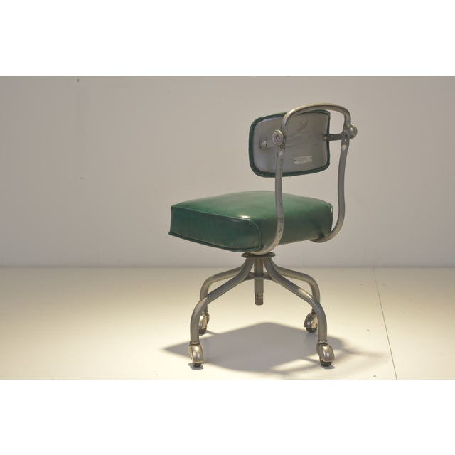 Mid-Century Modern American Office Chair with Steelcase, 1950 For Sale - Image 3 of 14