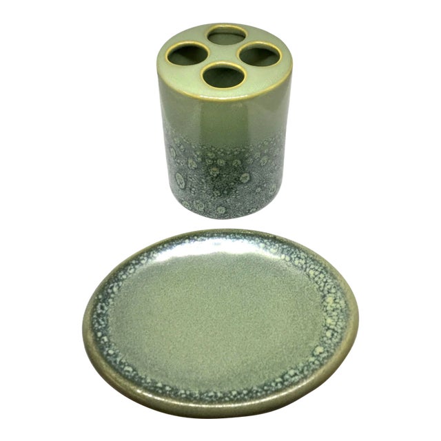 1960s Mid-Century Modern Green Speckle Brush Holder Trinket Tray Vanity Set - Set of 2 For Sale