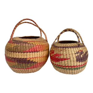 Late 20th Century Vintage Mexican Folk Art Woven Palm Baskets With Handles, Set of 2