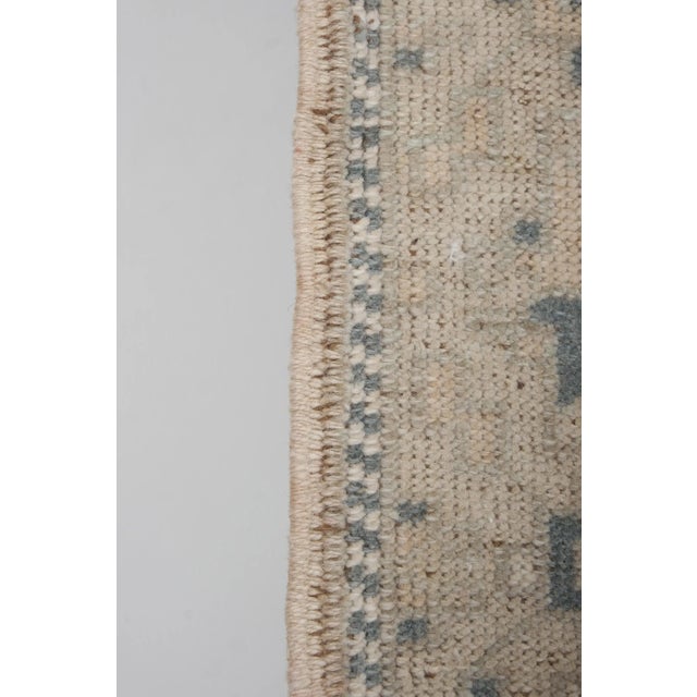 Vintage Oriental Turkish Oushak Gallery Runner, Farmhouse Kitchen Rugs 4'8" X 8'8" For Sale - Image 10 of 13