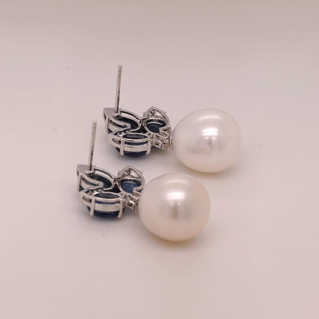 Cabochon Sapphire, Diamond and Pearl Platinum Drop Earrings - Fei Liu, Pair For Sale - Image 4 of 5