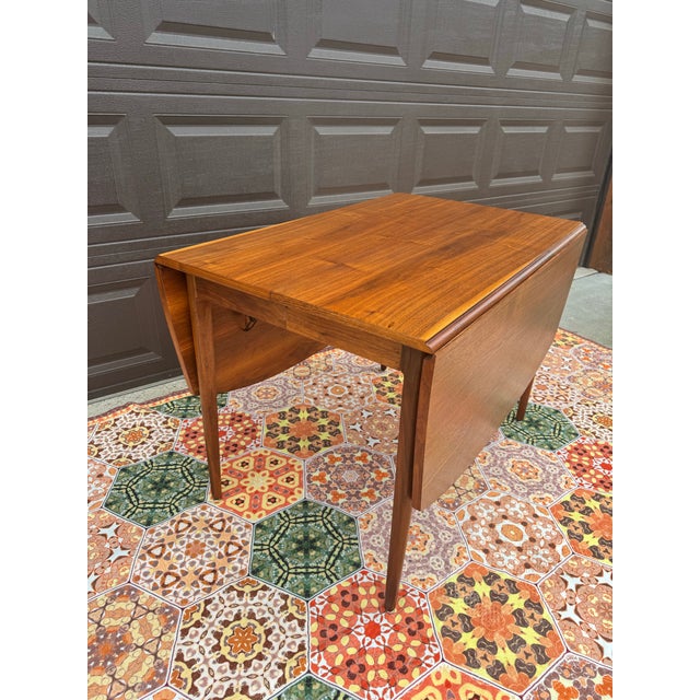 Mid-Century Modern 1960s Kipp Stewart for Drexel Declaration Restored 7-Piece Walnut Dining Set For Sale - Image 3 of 9