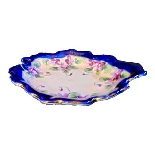 Vintage Hand Painted Porcelain Trinket Dish Cobalt Blue Rim Purple Violets Scalloped For Sale