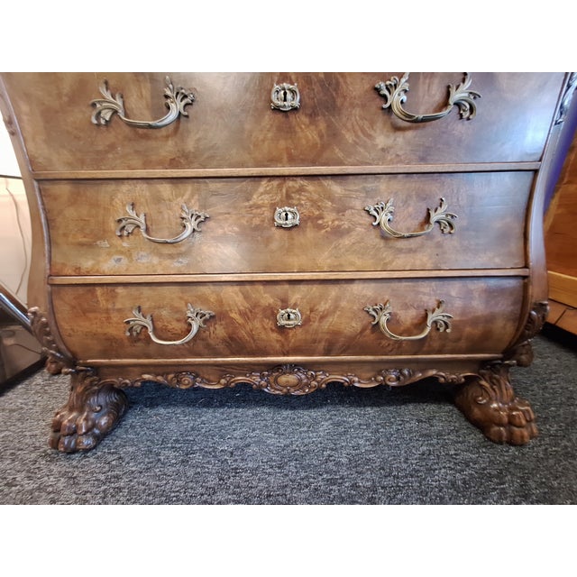 Wood Early 20th Century Walnut Dutch Bombe Breakpoint Cabinet With Claw Feet For Sale - Image 7 of 18