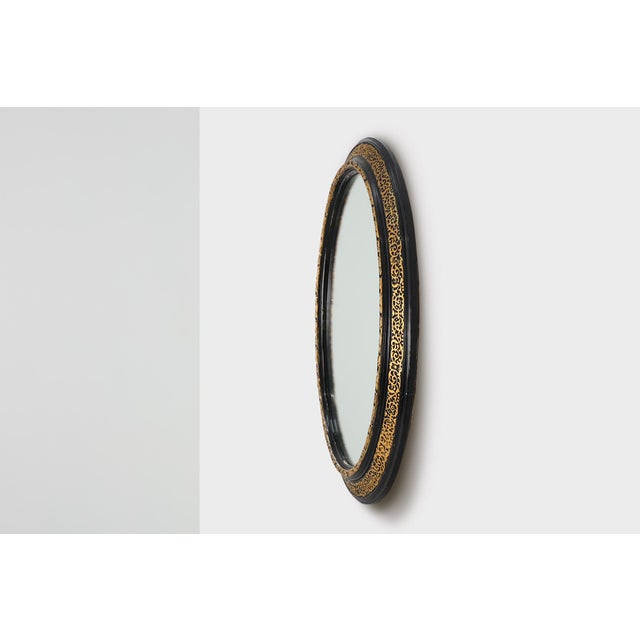 French Neoclassical Oval Black and Gilt Mirror, 1950s For Sale - Image 3 of 11