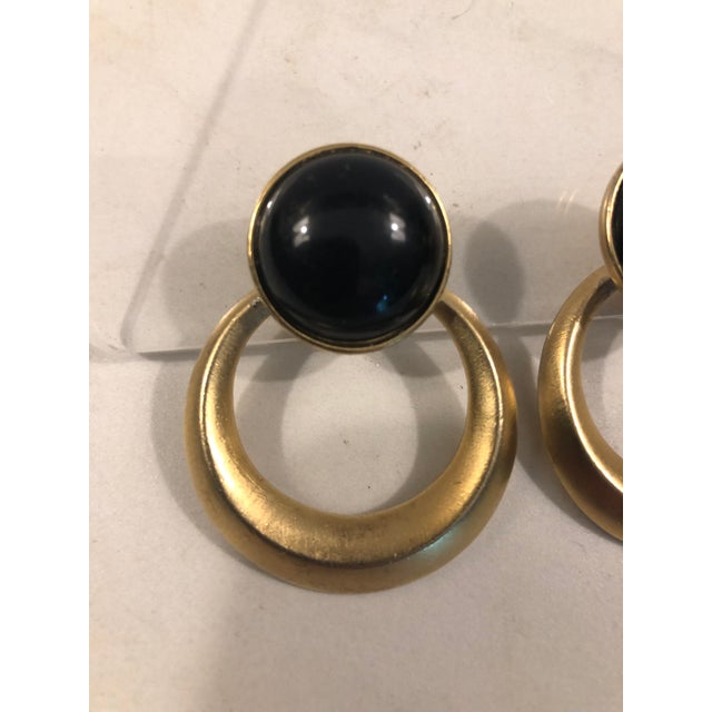 Mid-Century Modern 1970s Trifari Black Enamel & Gold Door Knocker Earrings, A Pair For Sale - Image 3 of 8