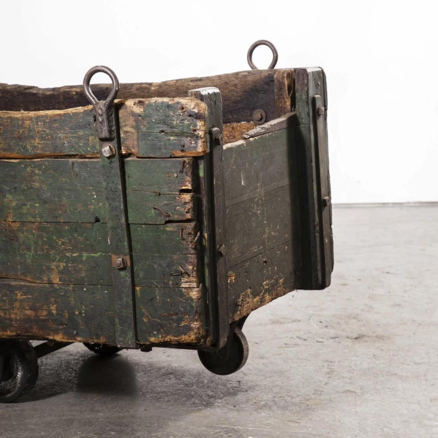 Industrial Box Trolley in Oak, 1890s For Sale - Image 3 of 13
